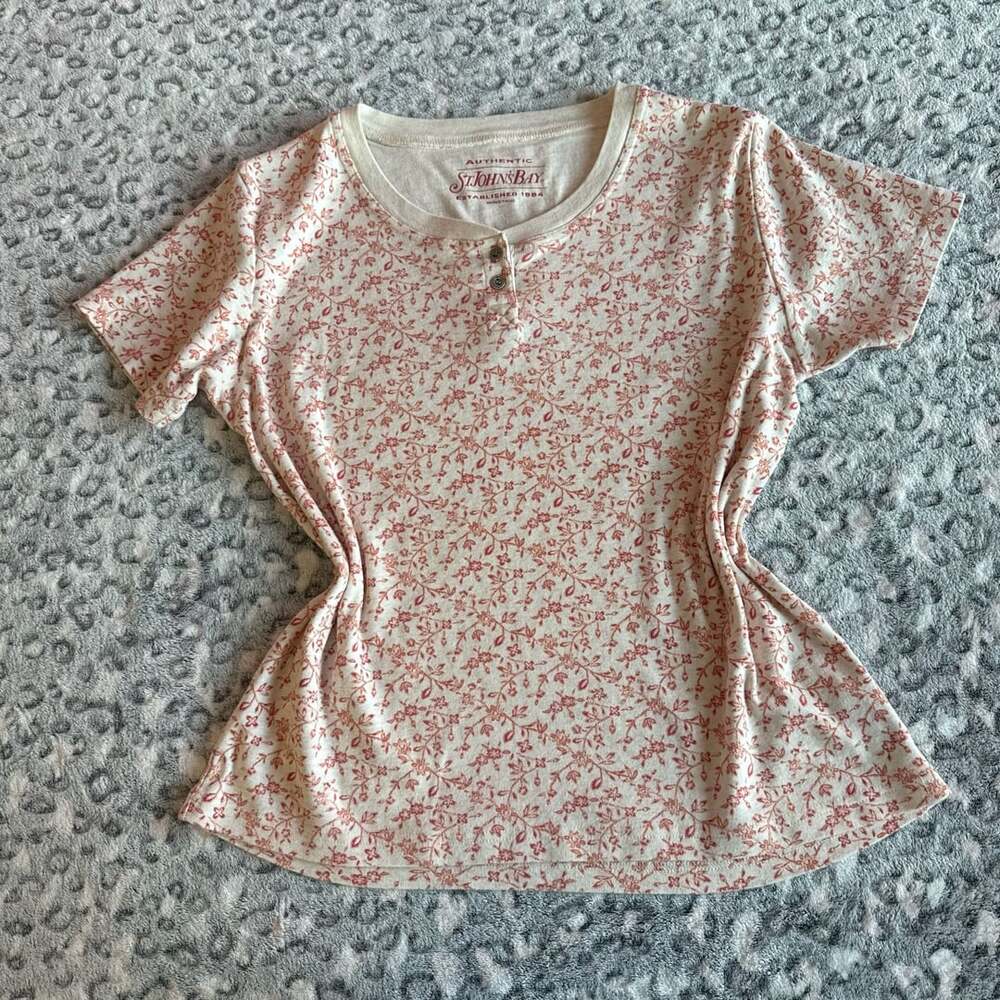St. John's Bay Floral Henley Top Size Medium